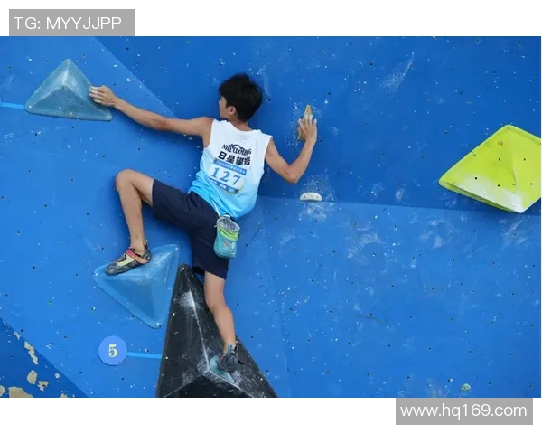 西安攀岩队的耐力挑战与训练探索聚焦攀岩运动的未来发展