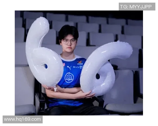 WE战队以65分稳居冠军杯积分榜首位争夺荣耀之路再进一步