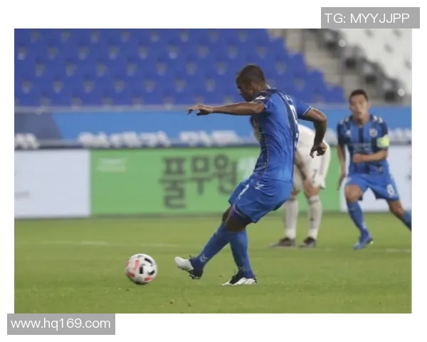 全南天龙迎战光州FC争夺联赛关键三分的激烈对决 全南天龙迎战光州FC争夺联赛关键三分的激烈对决